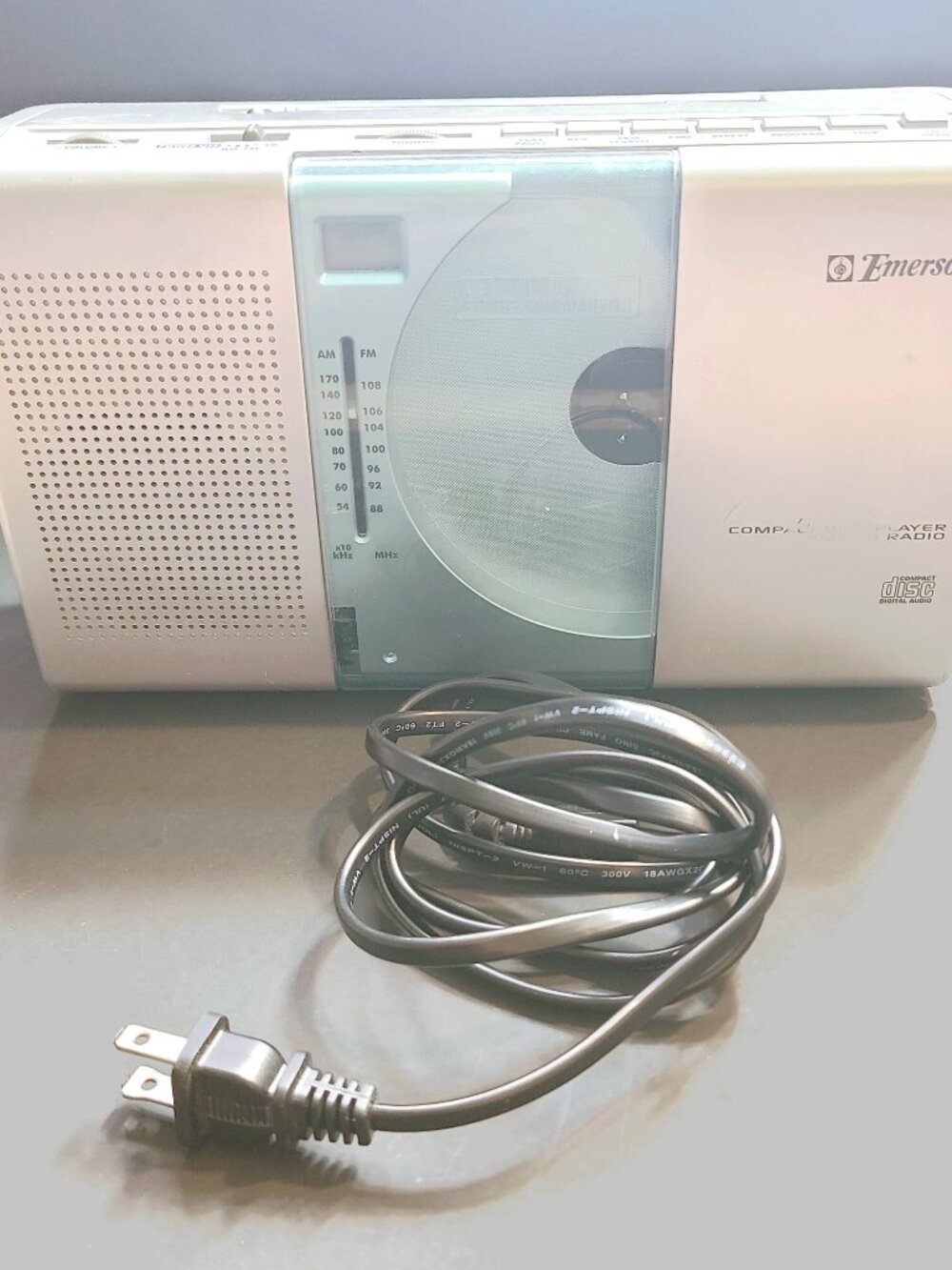 [PARTS/REPAIR/READ] Emerson PD5098 CD Player AM/FM Radio CD PLAYER GIVES ERROR